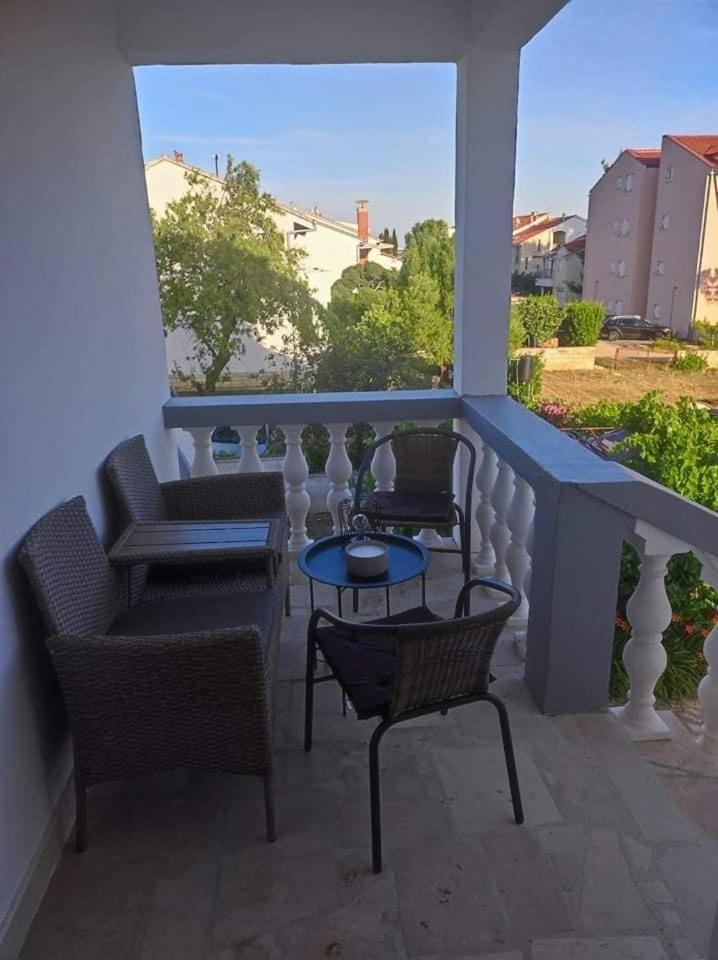 Apartments By The Sea Turanj, Biograd - 364 Extérieur photo