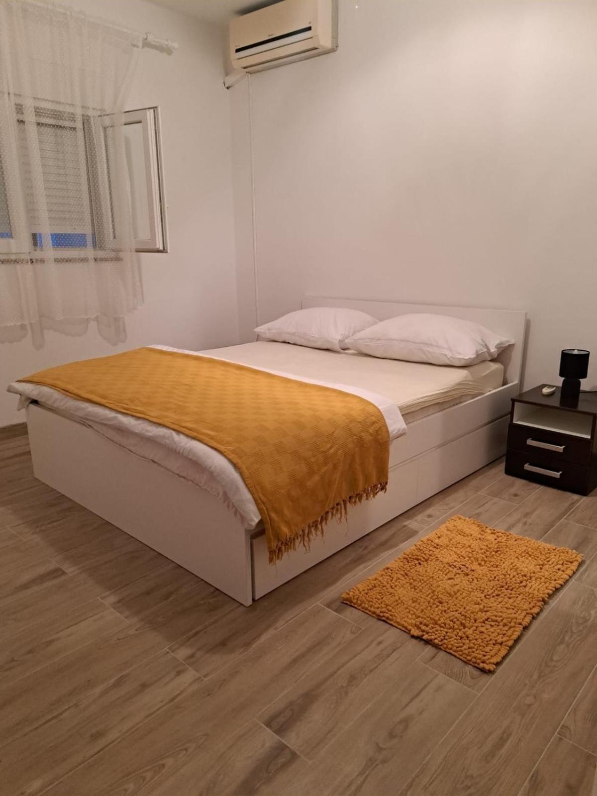 Apartments By The Sea Turanj, Biograd - 364 Extérieur photo